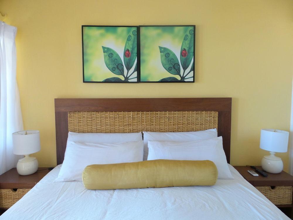 Flamboyant Hotel & Villas St. George's Екстериор снимка