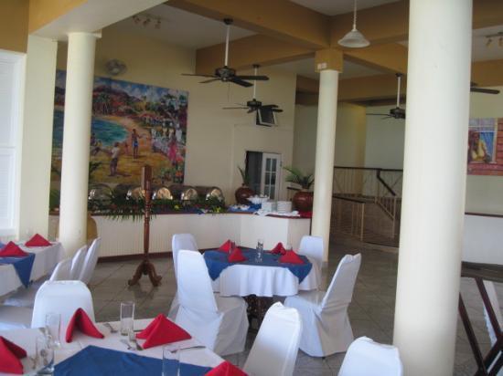 Flamboyant Hotel & Villas St. George's Екстериор снимка